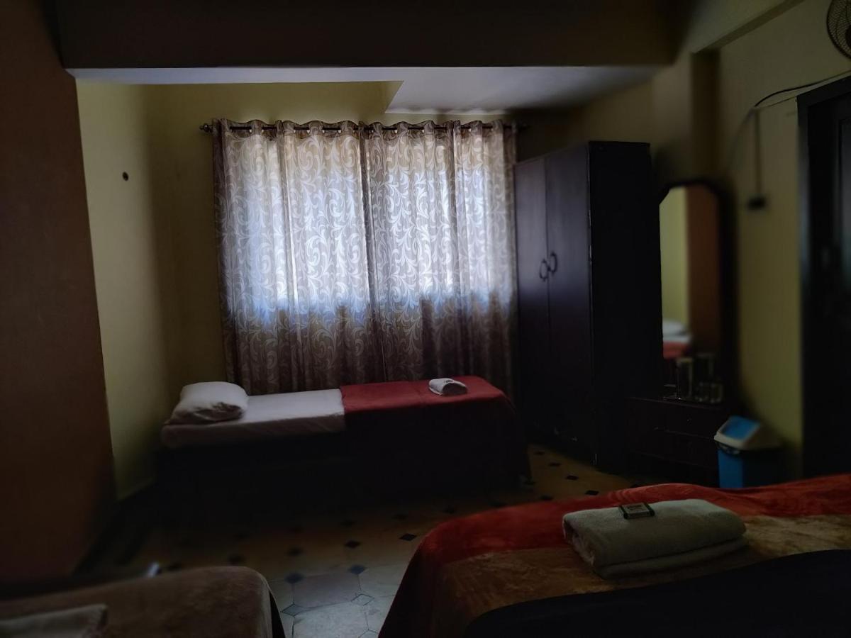 Hotel Caveri Comfort Inn Madikeri Buitenkant foto